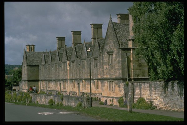 301073 Alms Houses, Chipping Campden A4 Photo Print