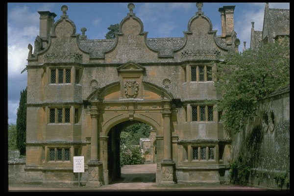301076 Stanway House, Cotswolds A4 Photo Print