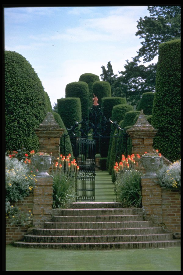 301094 The Sermon On The Mount Garden, Packwood House A4 Photo Print