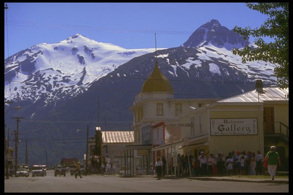 309071 Skagway, Downtown A4 Photo Print