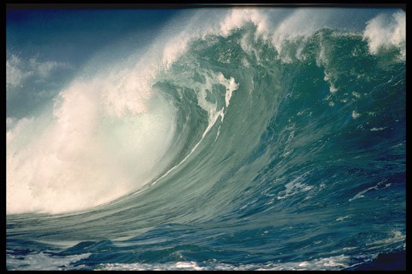 312015 Walmea Bay Oahu, Hawaii Shorebreak A4 Photo Print