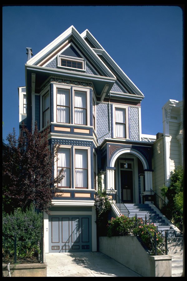 320078 Gabled House, San Francisco, CA, 1895 A4 Photo Print