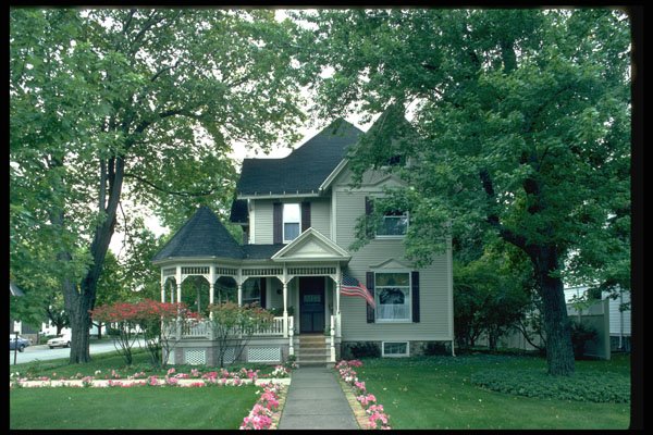 320089 Queen Anne Cottage, Pittsford, NY, 1894 A4 Photo Print