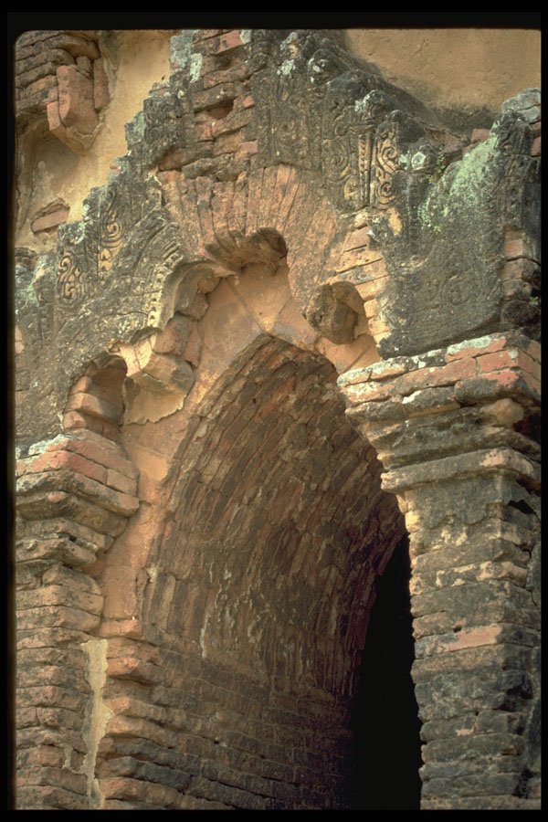 321039 Pagan, Burma A4 Photo Print