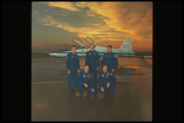 323039 Shuttle Crew A4 Photo Print