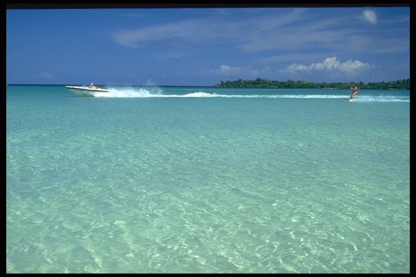 328043 Water Skiing, Grand Lido, Negril A4 Photo Print