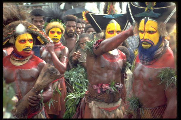 330064 Huli Tribesman A4 Photo Print