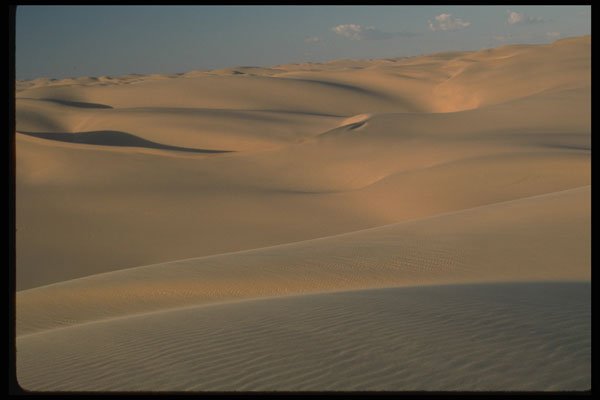 335020 Shifting Sand Dunes A4 Photo Print