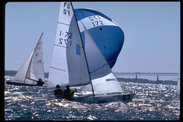338041 Dinghies Sailing In Newport A4 Photo Print