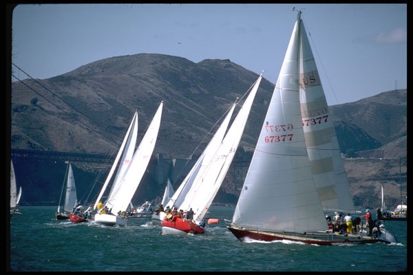 338080 Upwind Advantage A4 Photo Print