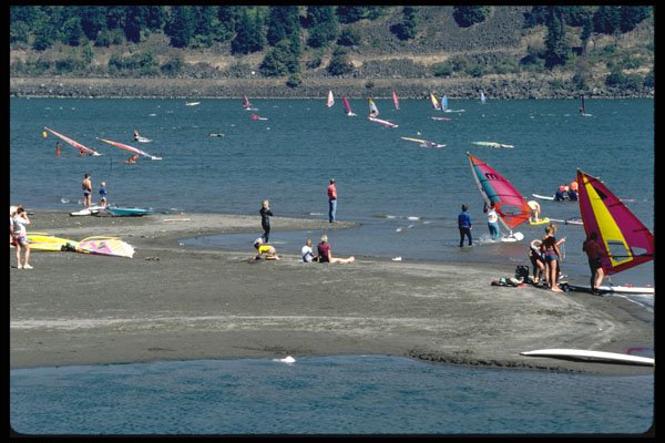 339027 Columbia River, Oregon A4 Photo Print