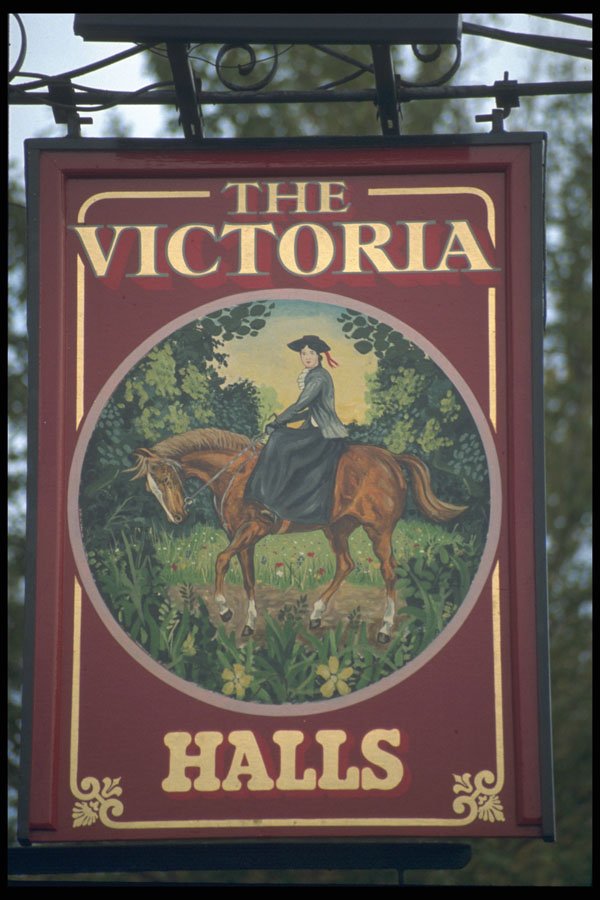 340094 Victoria, Near Gloucester A4 Photo Print