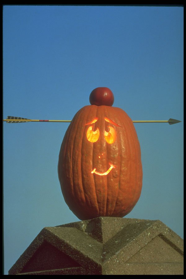 341046 Pumpkin Head, William Tell A4 Photo Print