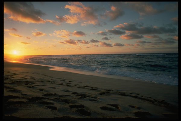 345019 Sunset Beach, Oahu, Hawaii A4 Photo Print
