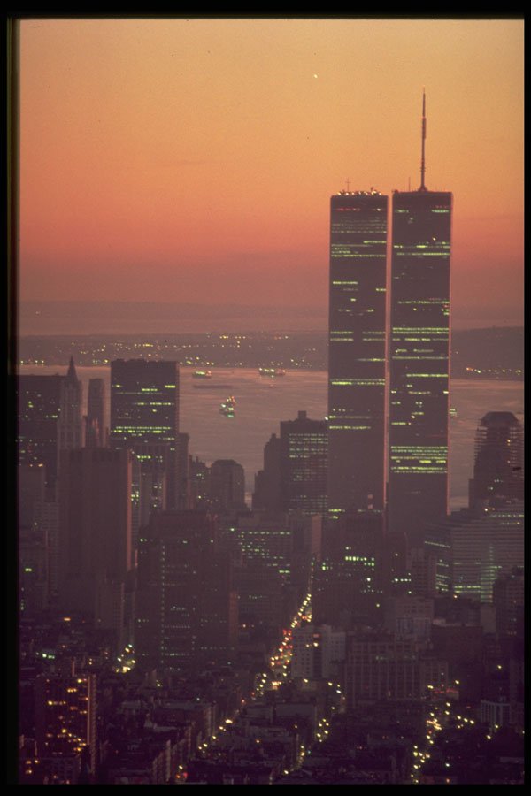 345027 Sunset On The World Trade Center, New York City A4 Photo Print