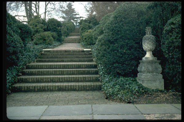 346058 Pineapple And Stairs Dumbarton Oaks, U.S.A. A4 Photo Print