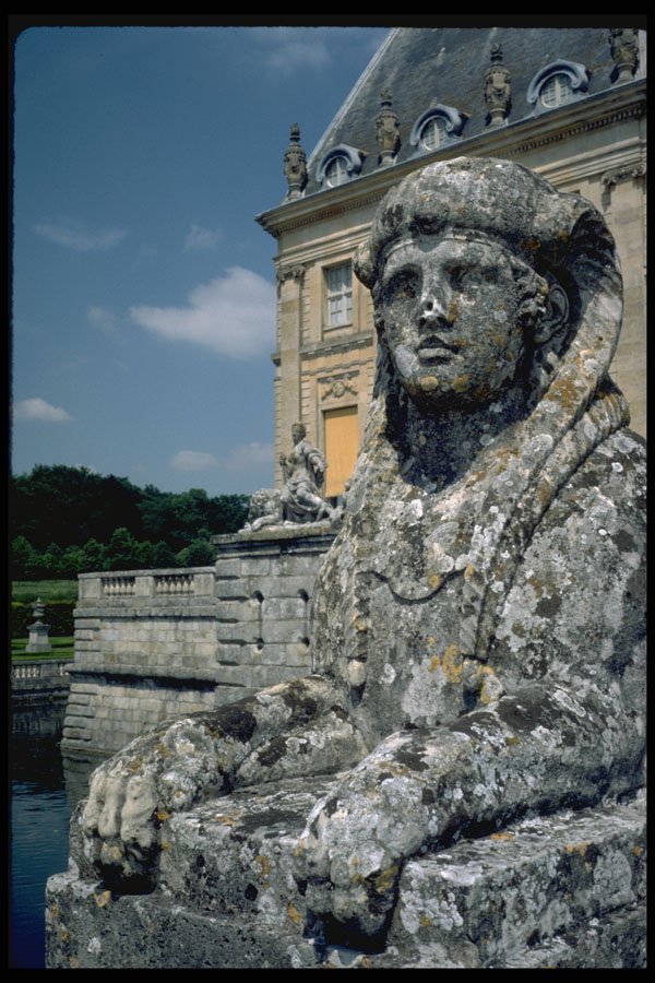 346090 Sphinx Vaux le Vicomte, France A4 Photo Print
