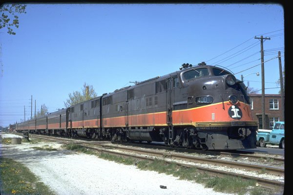 351080 IC EMD E 6A 400 1971 A4 Photo Print