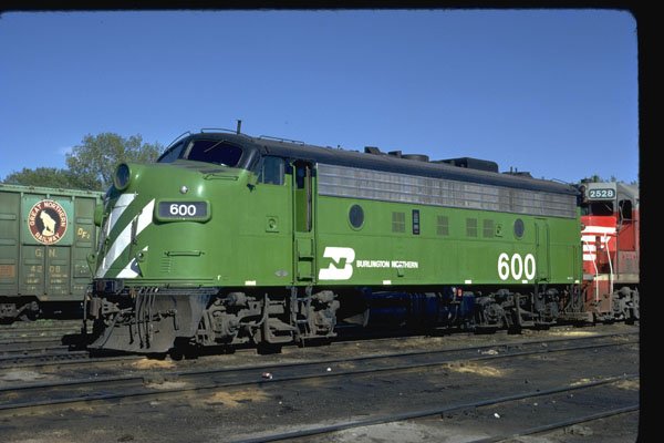 351095 Burlington Northern EMD F 7A 600 1973 A4 Photo Print