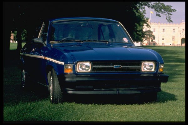 354081 Austin Allegro, 1.5 Saloon, 1982 A4 Photo Print
