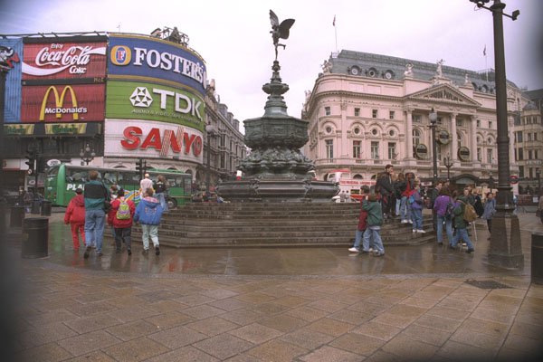 368059 Piccadilly Circus A4 Photo Print