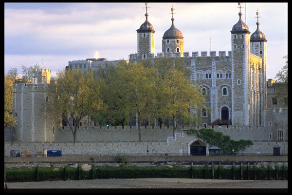 368088 Tower Of London A4 Photo Print