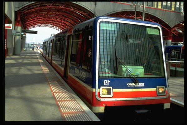 368098 Docklands Light Railway A4 Photo Print