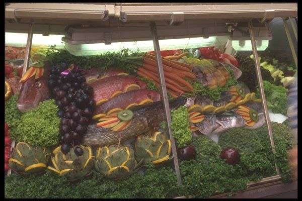 369029 Seafood Display A4 Photo Print