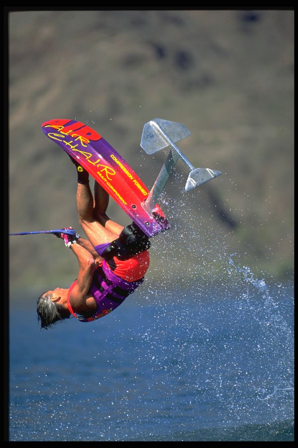 370038 Air Chair Flip, Lake Mead, Nevada A4 Photo Print