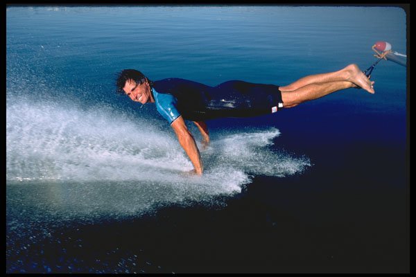 370075 Hand Skiing, California A4 Photo Print