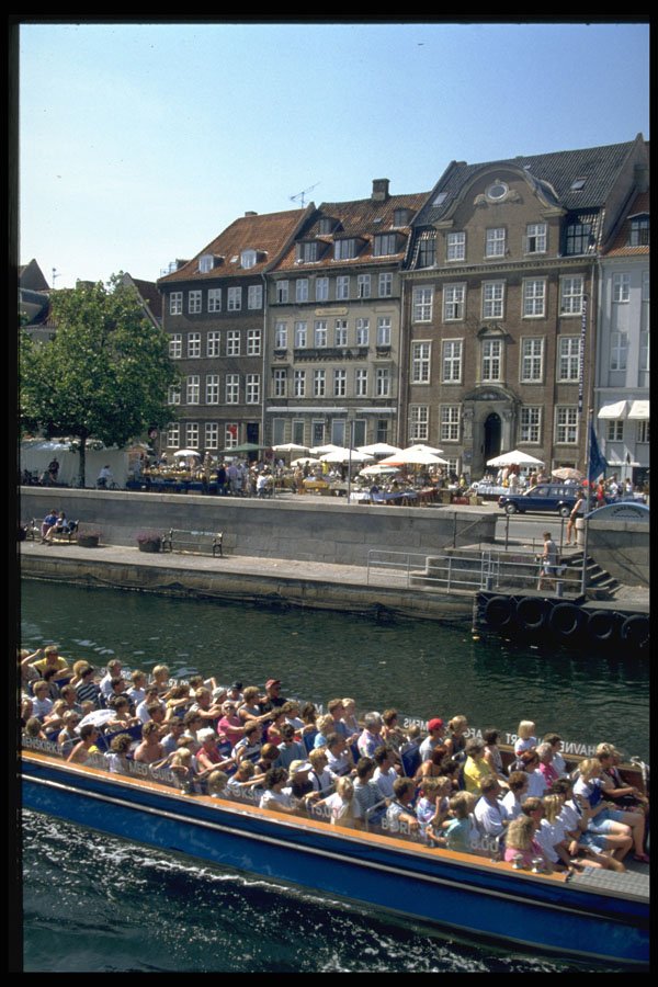 372009 Frederiksholms Canal And Gammel Strand A4 Photo Print