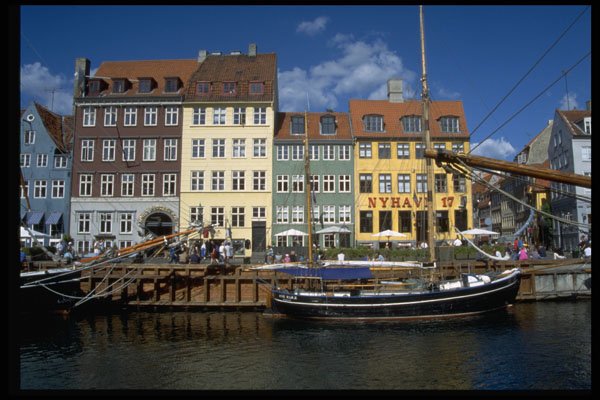 372020 Colorful Facades, Nyhavn A4 Photo Print