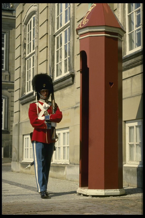 372047 Guards In Red Uniforms A4 Photo Print