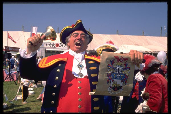 374056 Town Crier A4 Photo Print