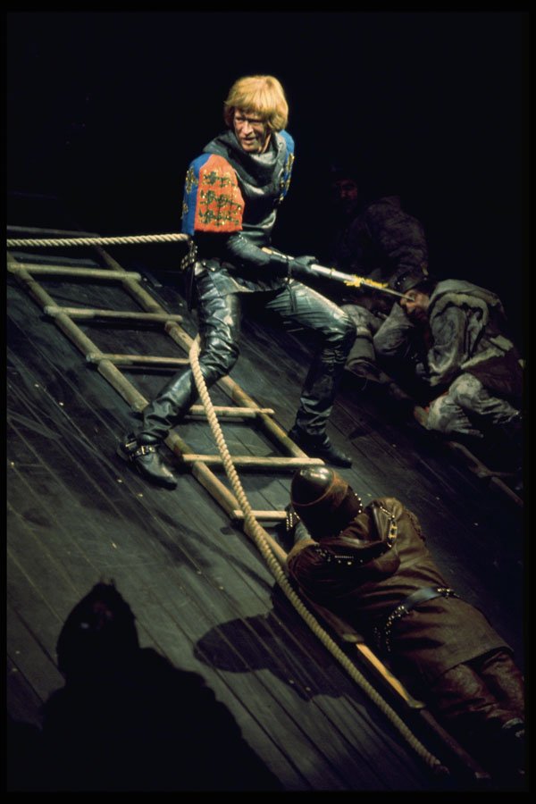 375056 Henry V Alan Howard A4 Photo Print