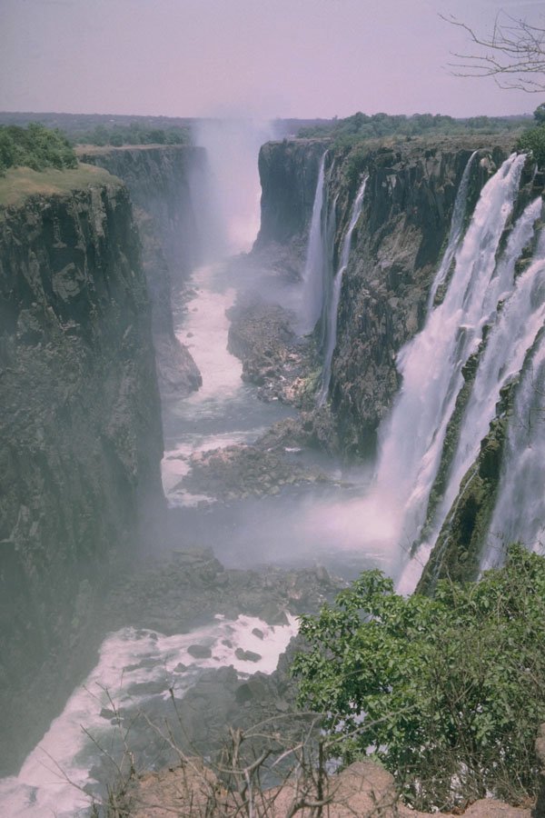 377034 Victoria Falls, Zimbabwe A4 Photo Print