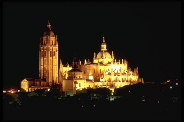 379034 Cathedral, Segovia A4 Photo Print