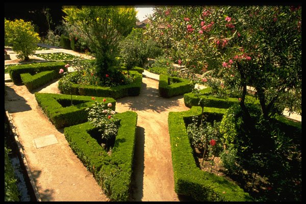 379093 Generalife Gardens, Alhambra, Granada A4 Photo Print