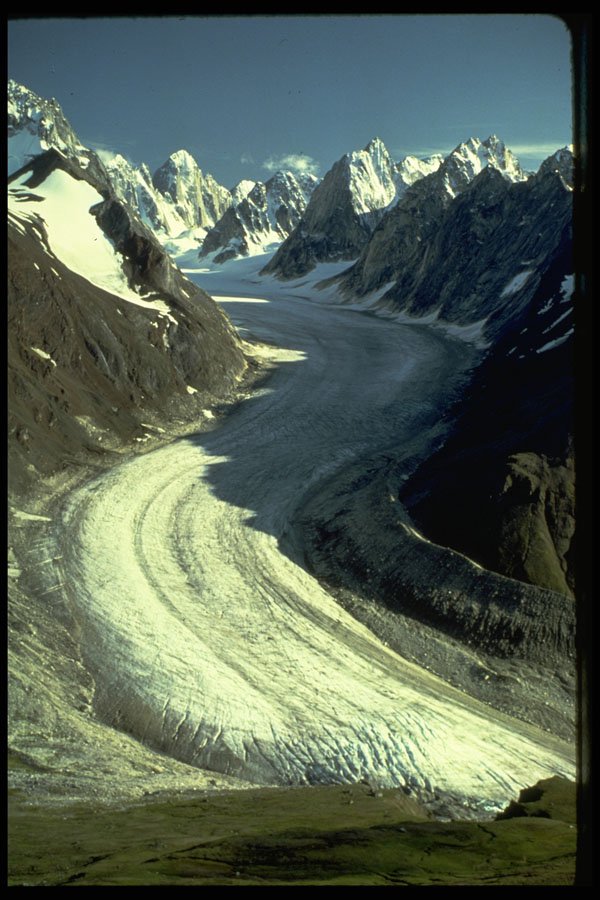 380057 Kichatna Mountains, Alaska A4 Photo Print