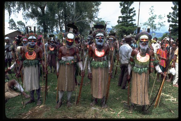 381052 Mt. Hagen Sing sing, New Guinea A4 Photo Print