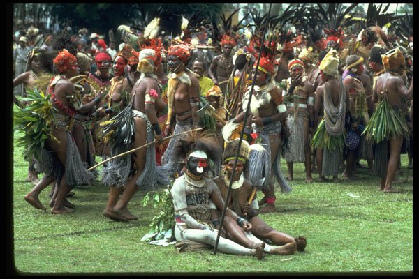 381069 Minj Sing sing King And Queen, New Guinea A4 Photo Print