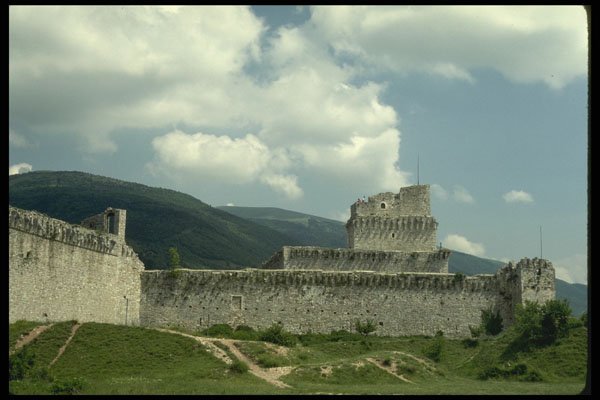 382001 Old Fortifications, Umbria, Assisi, Italy A4 Photo Print