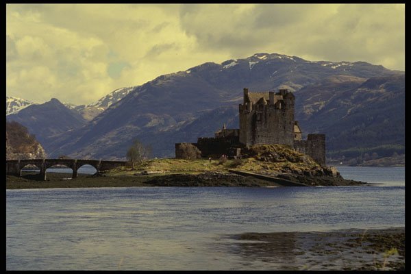 382069 Eilean Donan A4 Photo Print