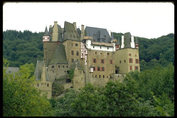 382083 Eltz, Germany A4 Photo Print