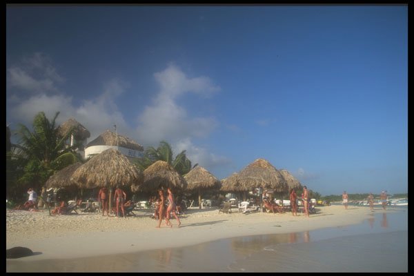 384062 Playa Del Carmen, Yucatan, Mexico A4 Photo Print