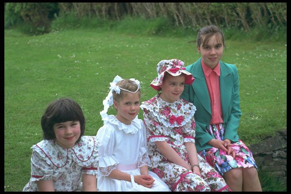385093 Family Group At Muckross House A4 Photo Print