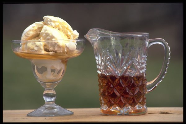 386098 Cold Ice Cream And Sweet Maple Syrup A4 Photo Print