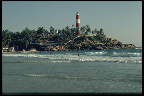 387060 Klovalam Beach And Lighthouse, Kerala, India A4 Photo Print