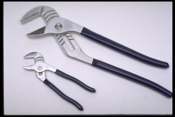 389034 Expandable Pliers A4 Photo Print