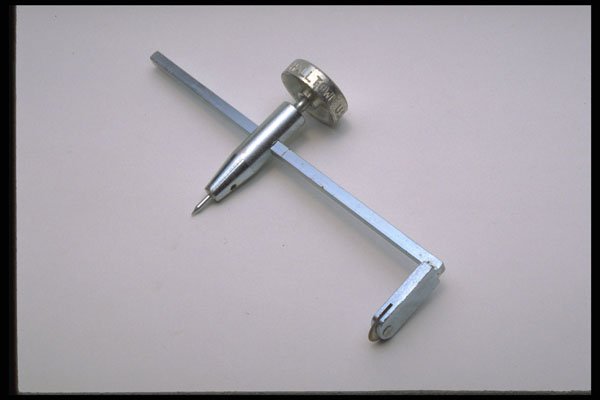 389055 Dry Wall Circle Cutter A4 Photo Print